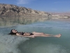 Odpočinek v Mrtvém moři.